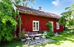 Amazing home in Lidköping with Sauna, WiFi and 2 Bedrooms, Lidköping